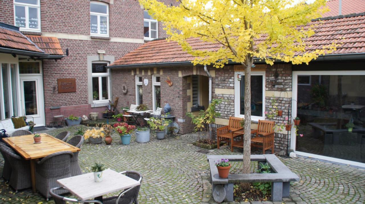 Ferrum Ferrum Valkenburg aan de Geul Kültér fotó